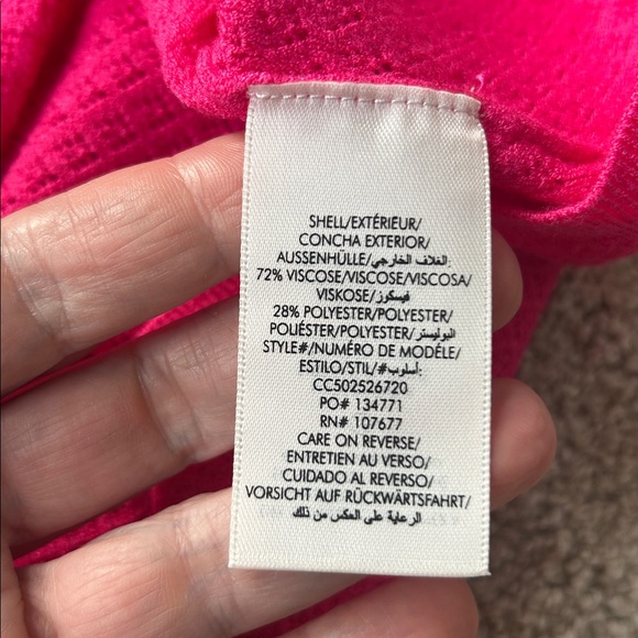 New Alice and Olivia Rydel tank - Picture 9 of 13